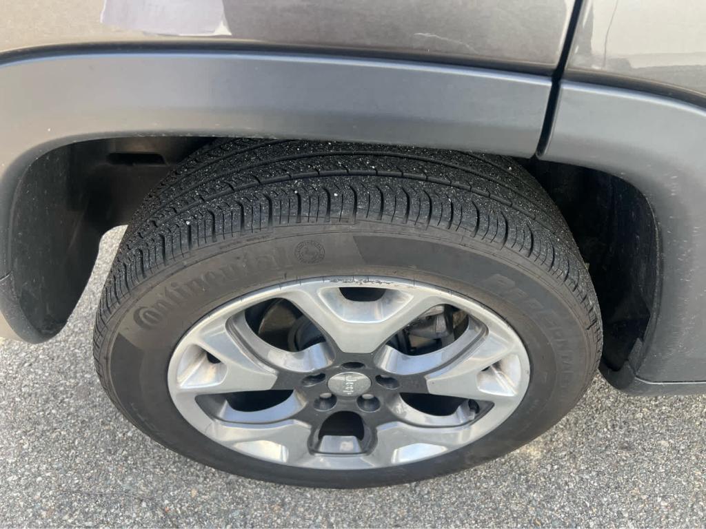 used 2018 Jeep Compass car, priced at $16,299