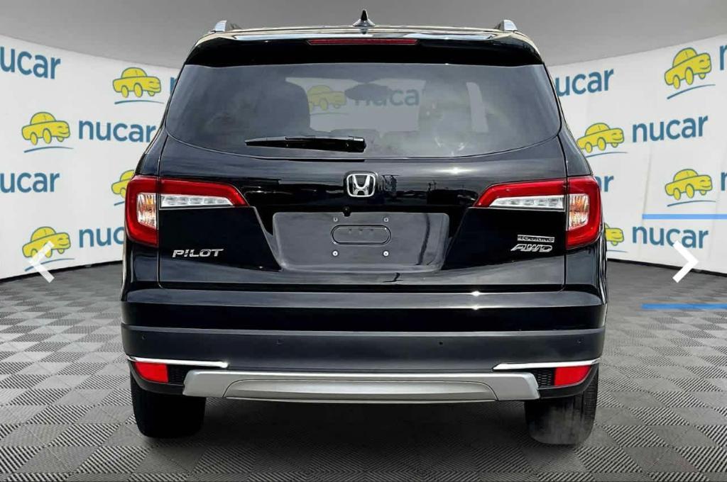 used 2022 Honda Pilot car, priced at $35,969