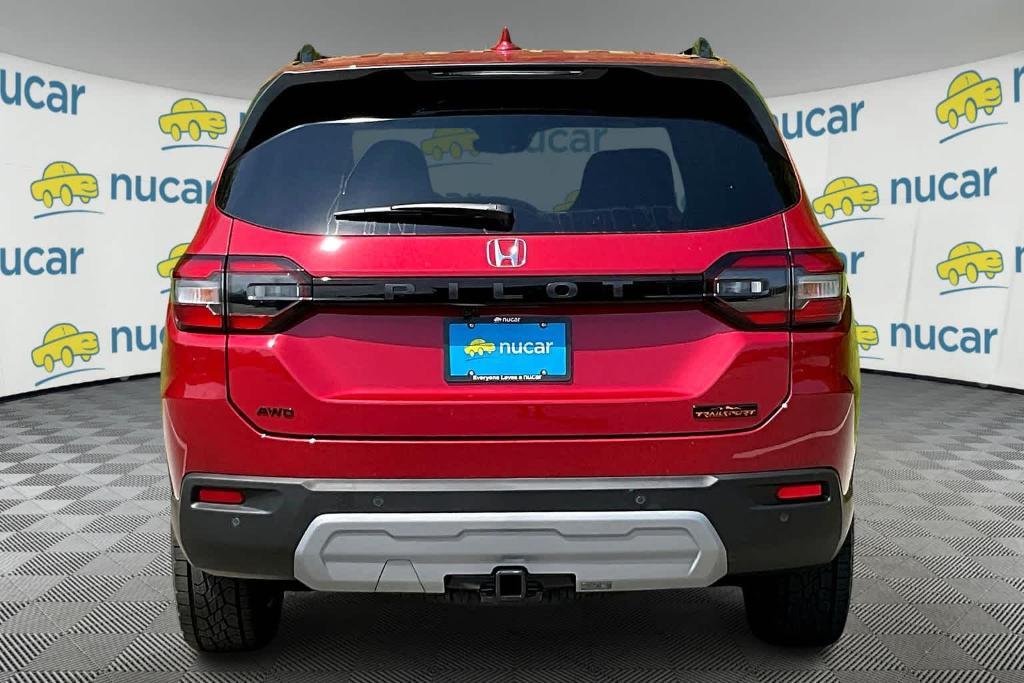 new 2025 Honda Pilot car, priced at $52,090