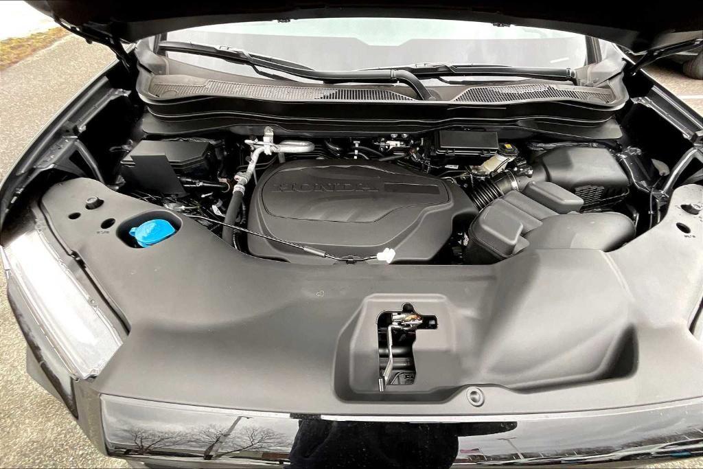 new 2025 Honda Ridgeline car, priced at $47,575