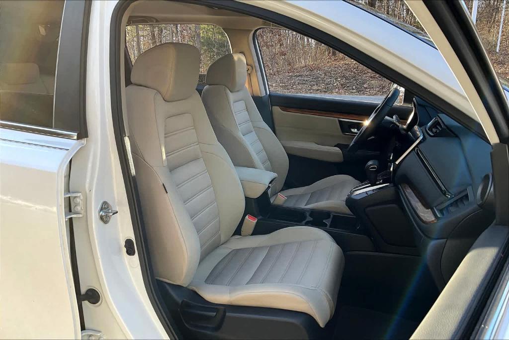 used 2020 Honda CR-V car, priced at $27,636