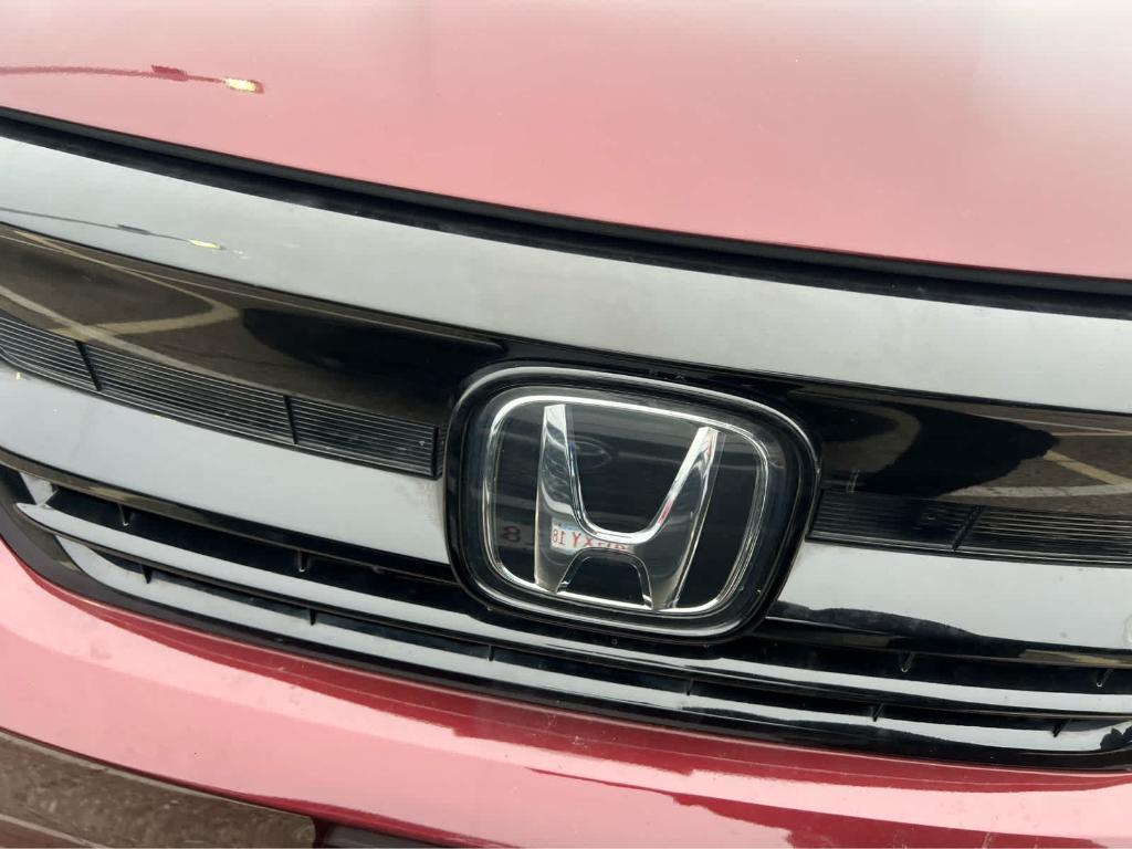 used 2022 Honda Pilot car, priced at $33,277