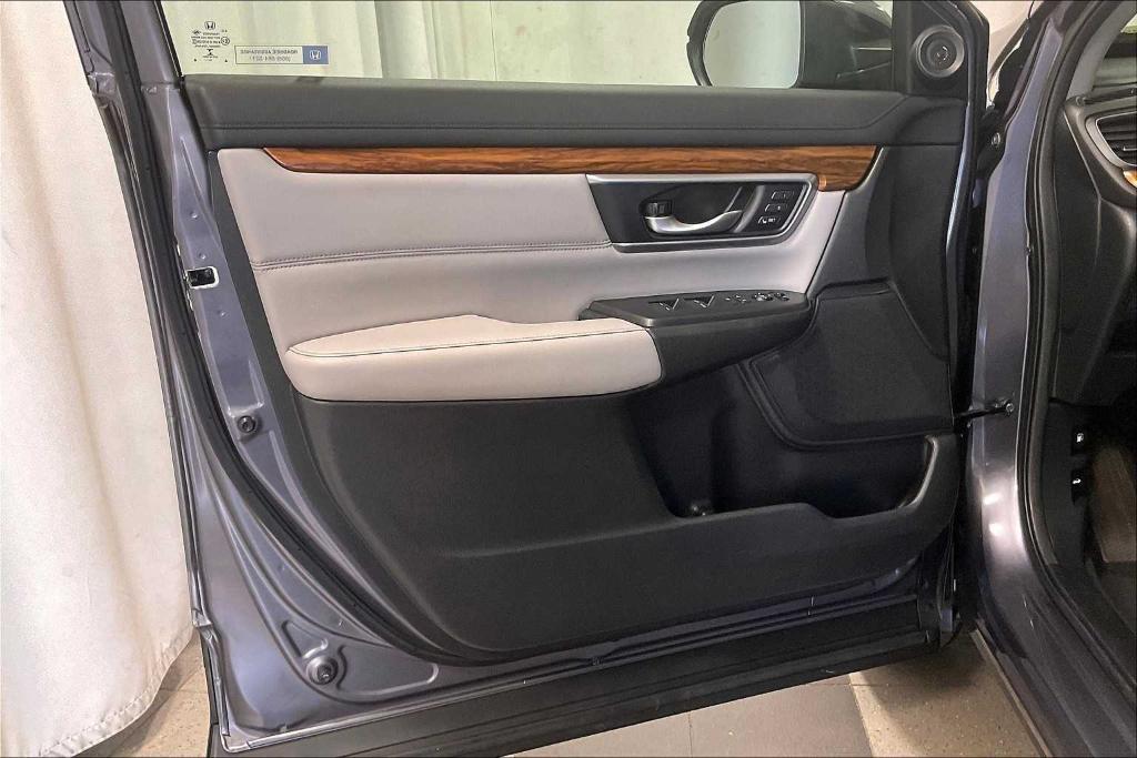 used 2017 Honda CR-V car