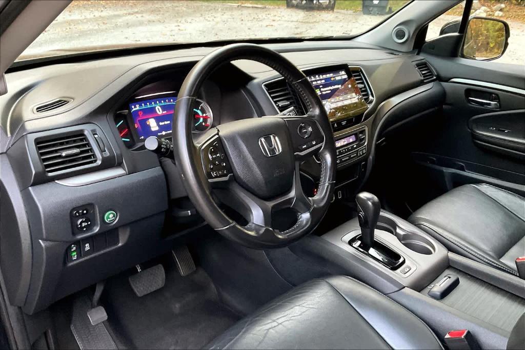 used 2020 Honda Pilot car, priced at $28,995