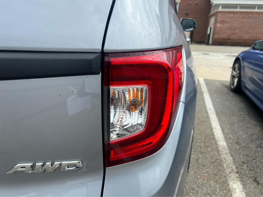 used 2021 Honda Passport car, priced at $31,399