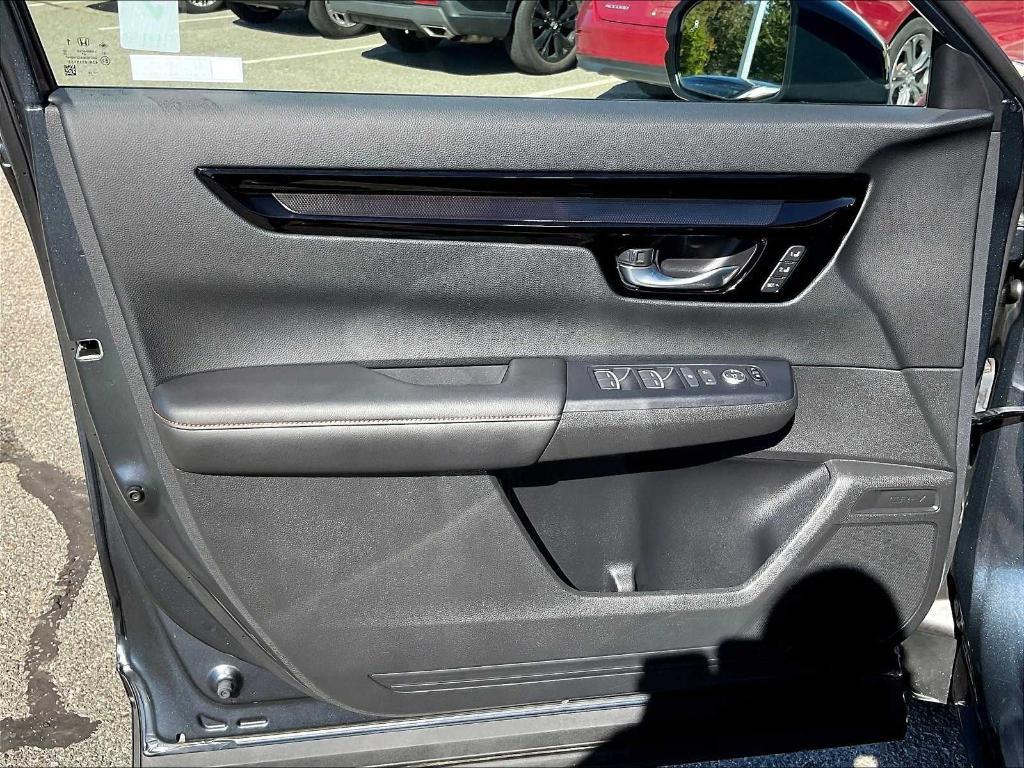 used 2024 Honda CR-V Hybrid car, priced at $38,706