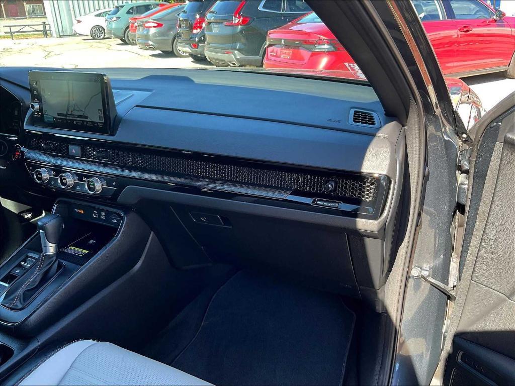 used 2024 Honda CR-V Hybrid car, priced at $38,706
