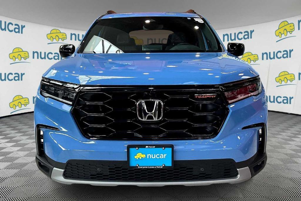 new 2025 Honda Pilot car, priced at $51,305