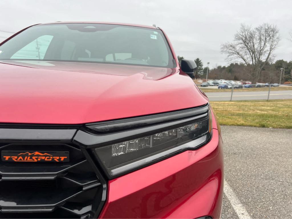 used 2025 Honda Pilot car, priced at $47,965