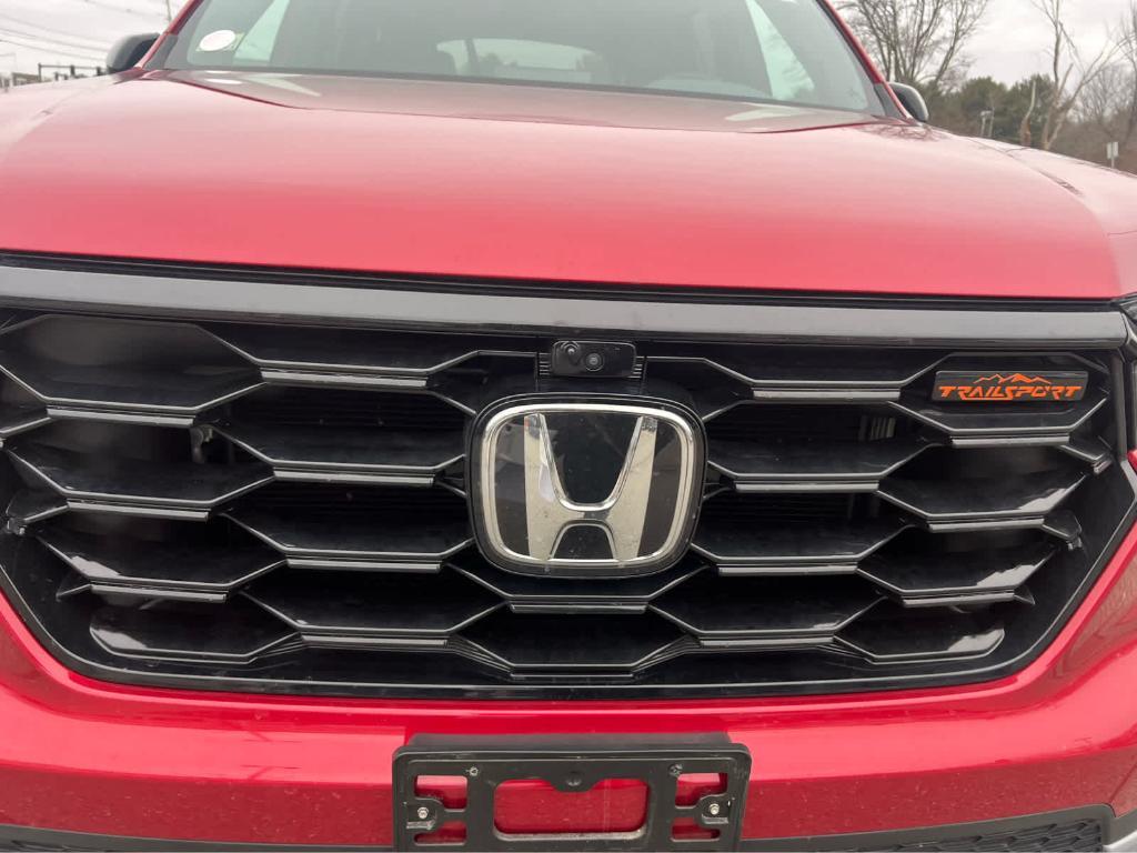 used 2025 Honda Pilot car, priced at $47,965