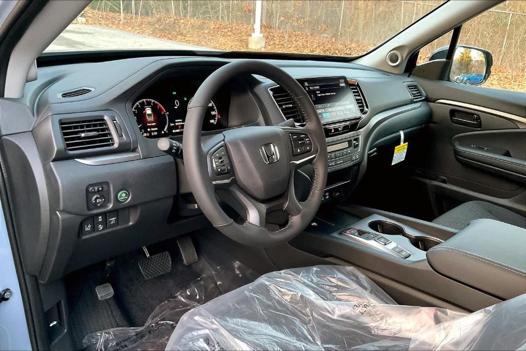 new 2025 Honda Ridgeline car, priced at $42,000