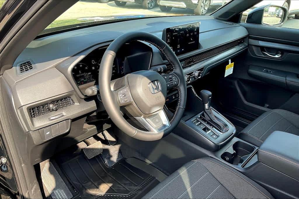 new 2026 Honda CR-V Hybrid car, priced at $40,250