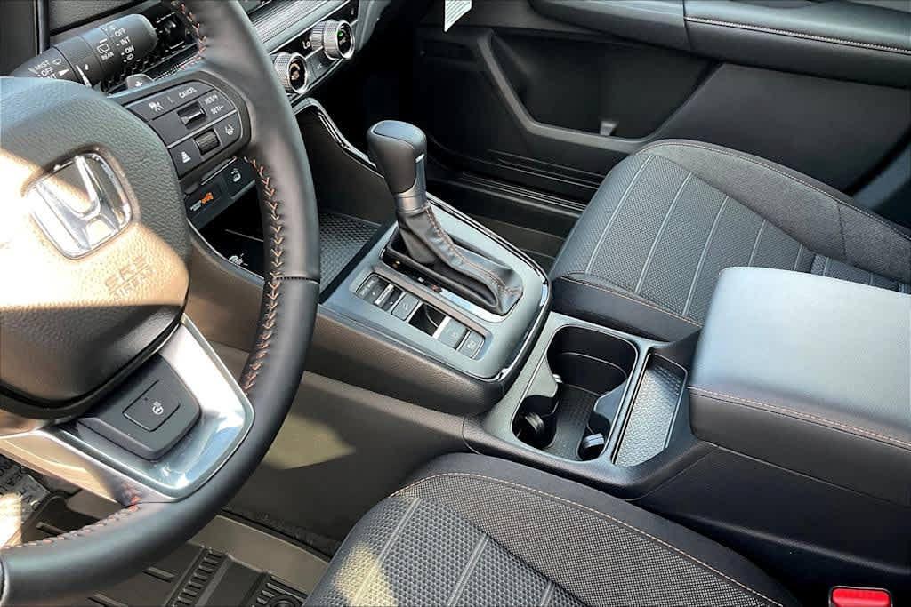 new 2026 Honda CR-V Hybrid car, priced at $40,250
