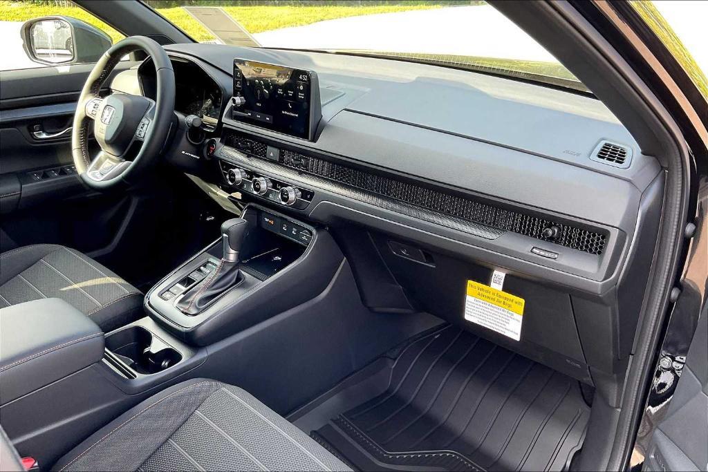 new 2026 Honda CR-V Hybrid car, priced at $40,195