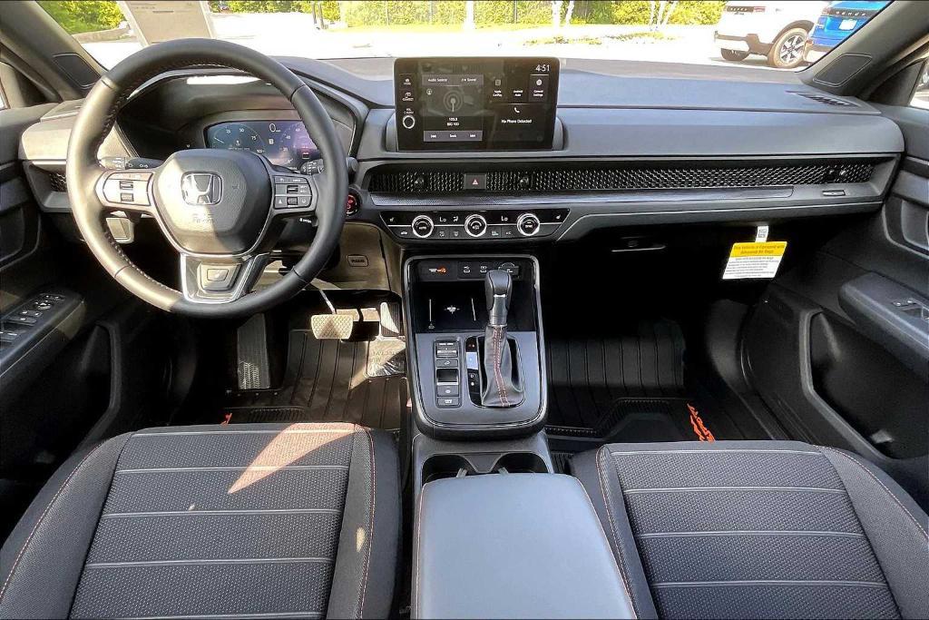 new 2026 Honda CR-V Hybrid car, priced at $40,195