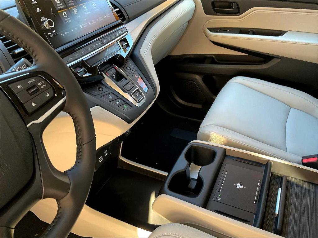 new 2025 Honda Odyssey car, priced at $44,125