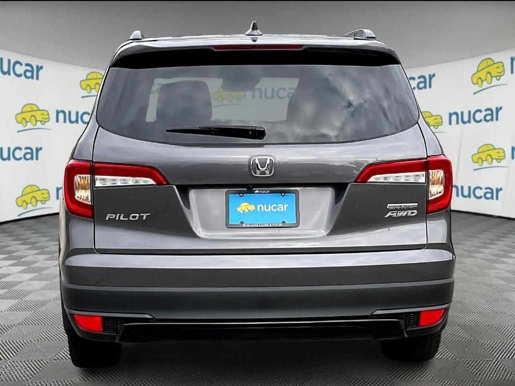 used 2022 Honda Pilot car, priced at $34,900