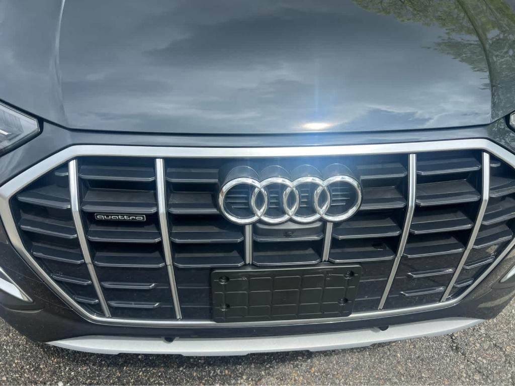 used 2021 Audi Q5 car, priced at $27,134