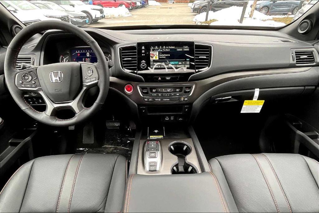 new 2025 Honda Passport car, priced at $49,195