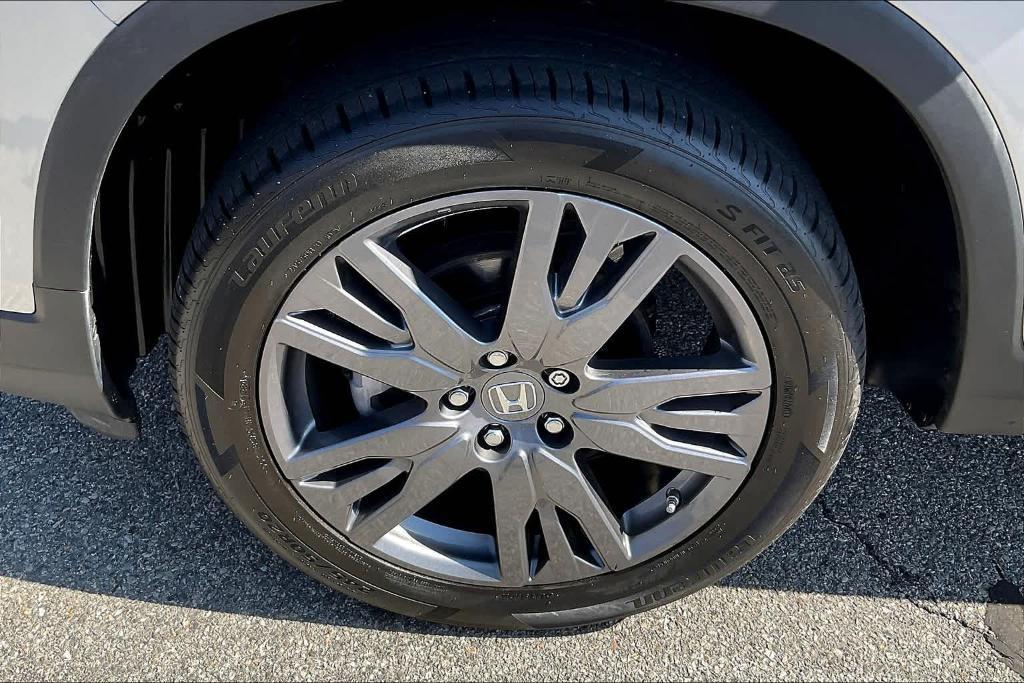 used 2021 Honda Passport car, priced at $32,174
