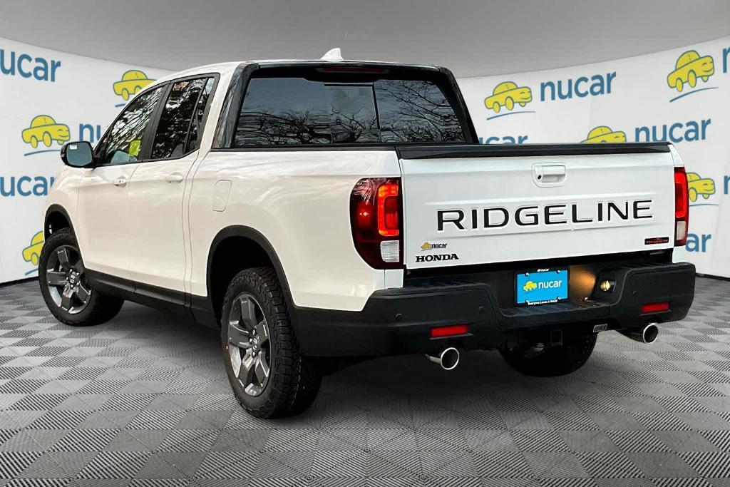 new 2025 Honda Ridgeline car, priced at $44,388