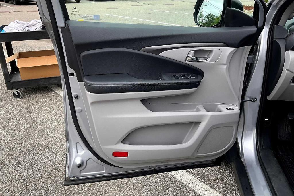 used 2017 Honda Pilot car, priced at $19,820