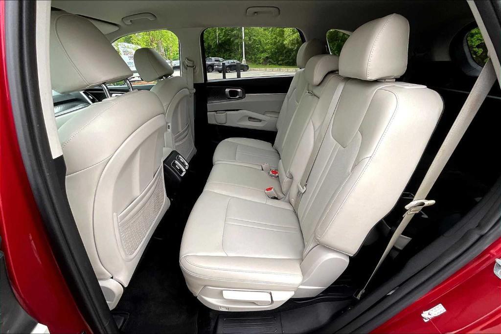 used 2021 Kia Sorento car, priced at $25,589