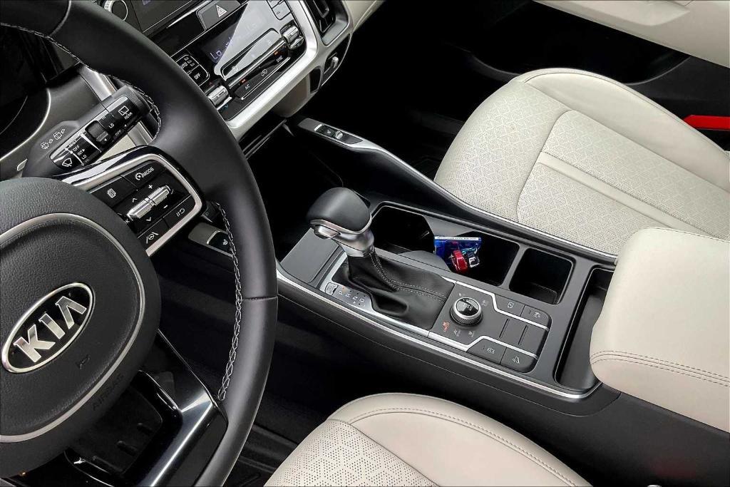 used 2021 Kia Sorento car, priced at $25,589
