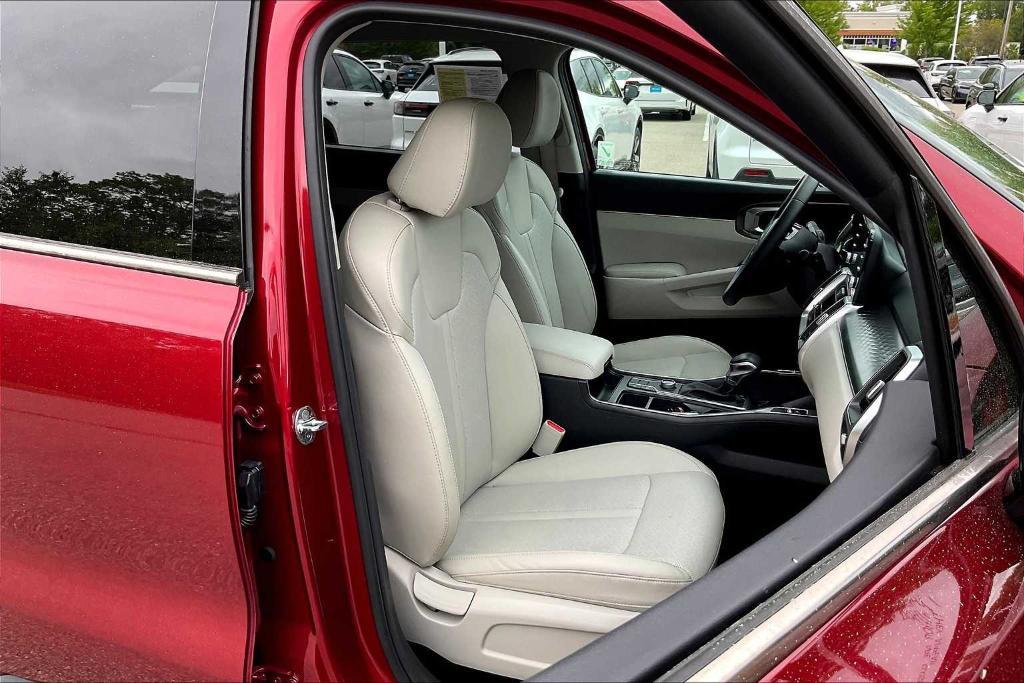 used 2021 Kia Sorento car, priced at $25,589