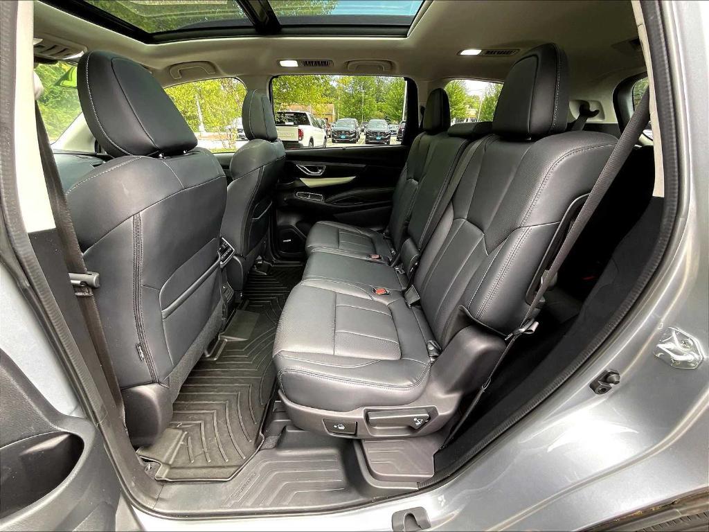 used 2022 Subaru Ascent car, priced at $30,996