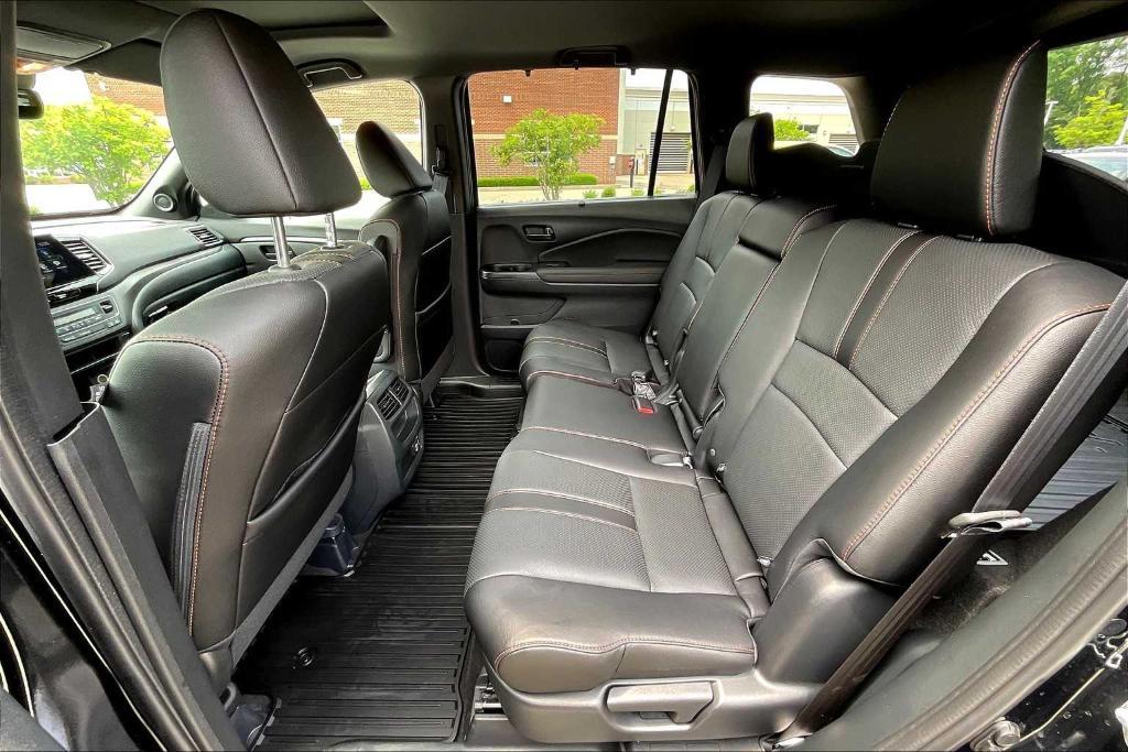 used 2023 Honda Passport car, priced at $37,084