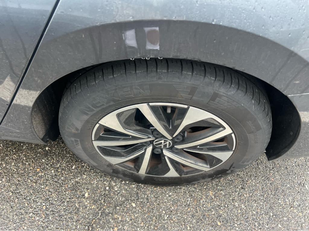 used 2023 Volkswagen Jetta car, priced at $19,343