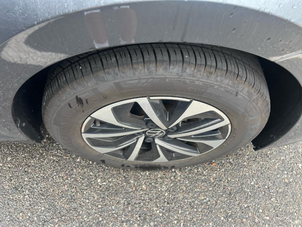 used 2023 Volkswagen Jetta car, priced at $19,343