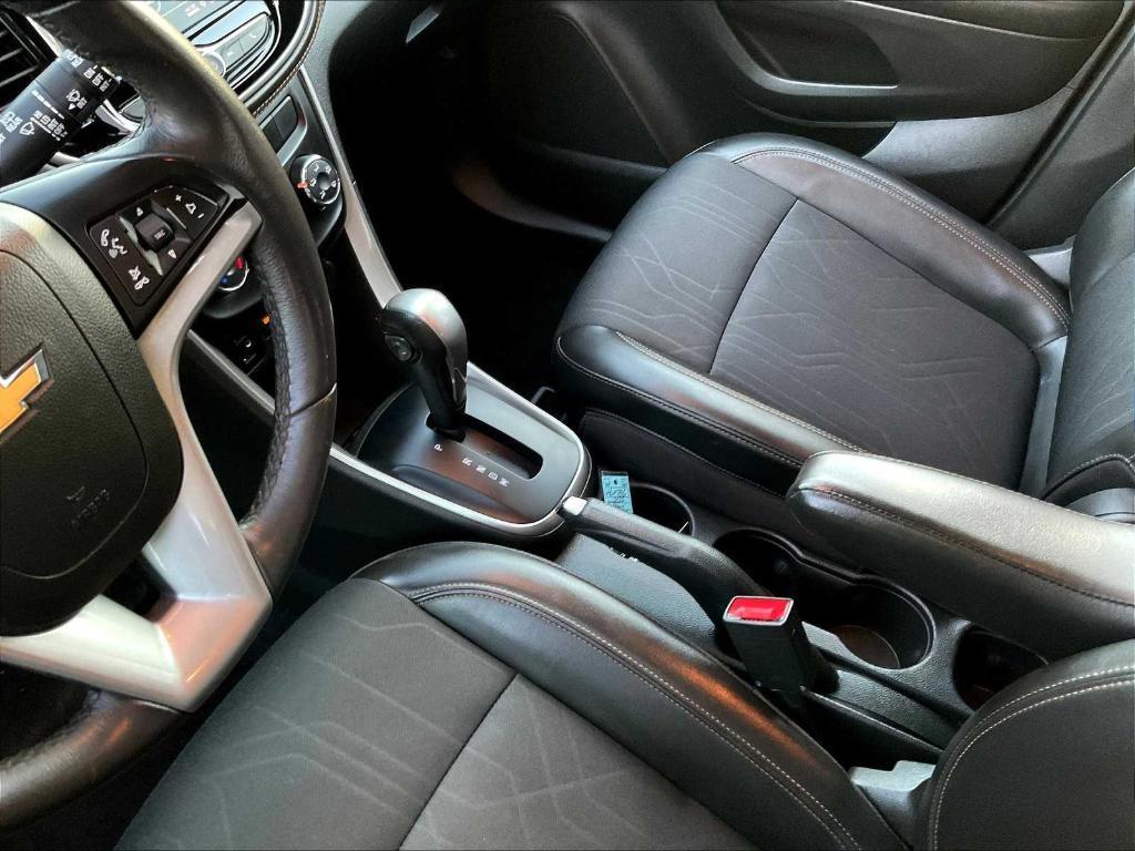used 2022 Chevrolet Trax car, priced at $21,236