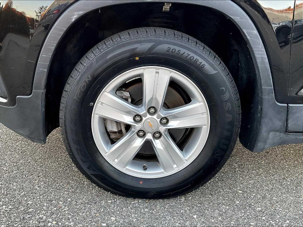 used 2022 Chevrolet Trax car, priced at $21,236