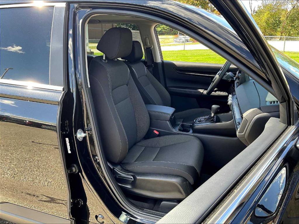 used 2023 Honda CR-V car, priced at $30,248
