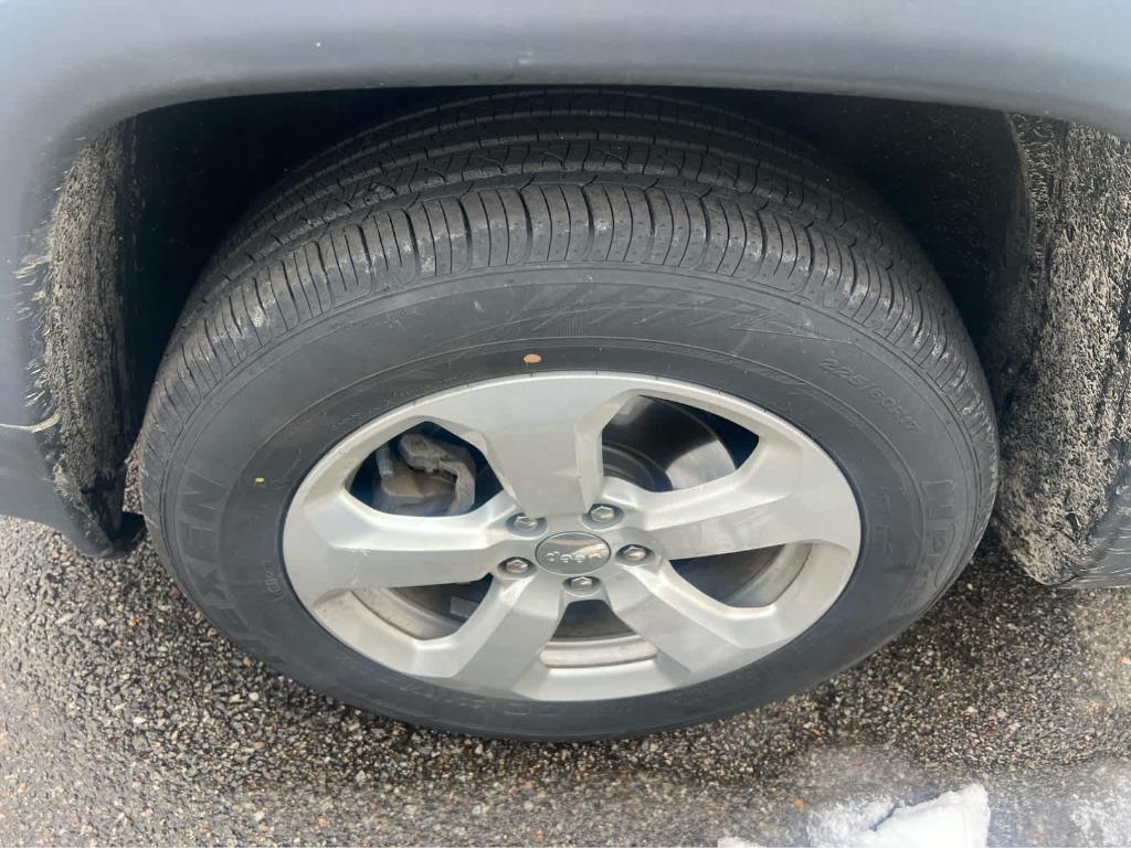 used 2019 Jeep Compass car, priced at $14,200