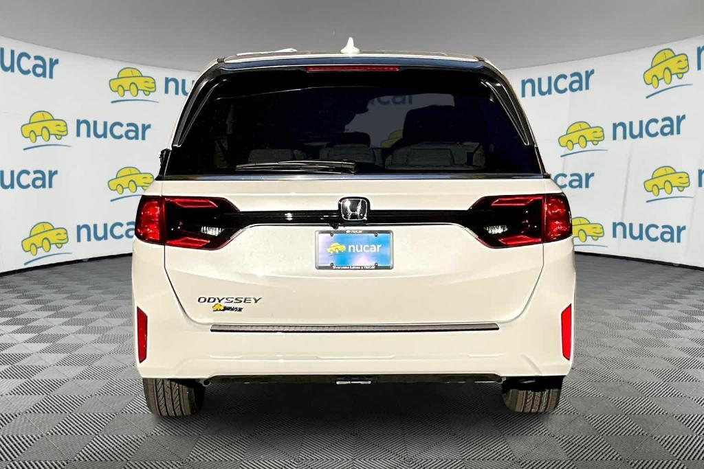 new 2025 Honda Odyssey car, priced at $44,125
