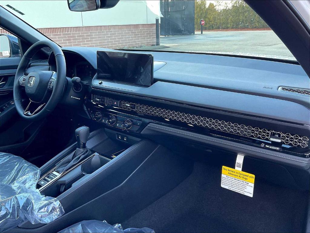 new 2025 Honda Accord Hybrid car, priced at $35,260