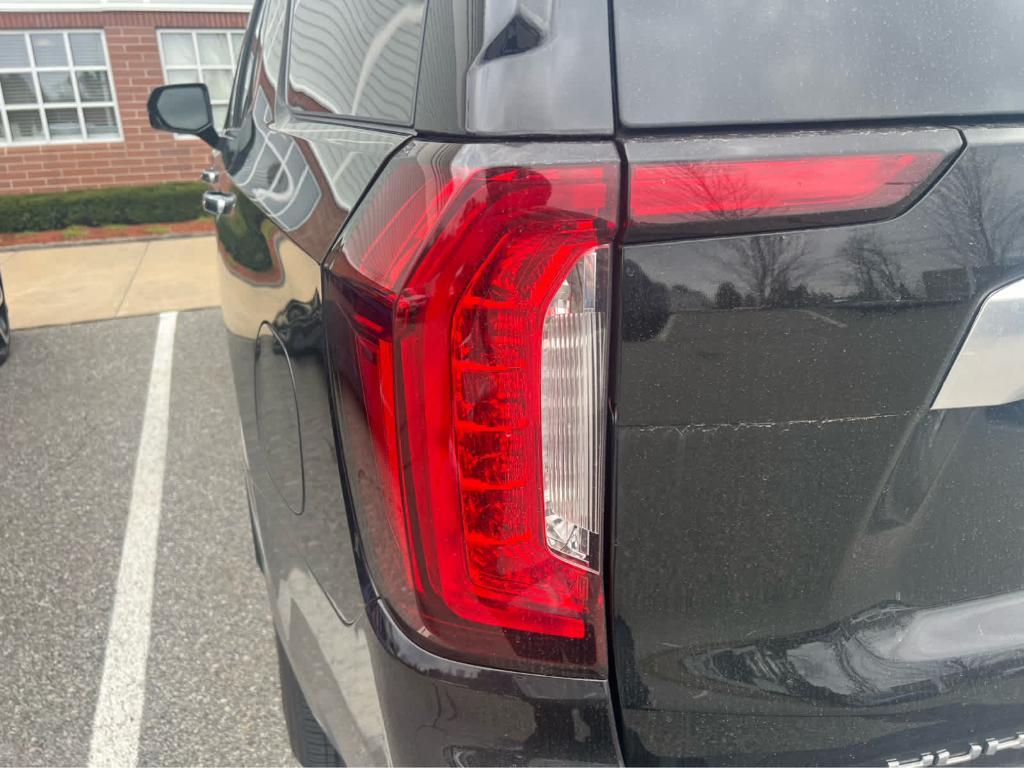 used 2024 GMC Yukon car, priced at $77,888