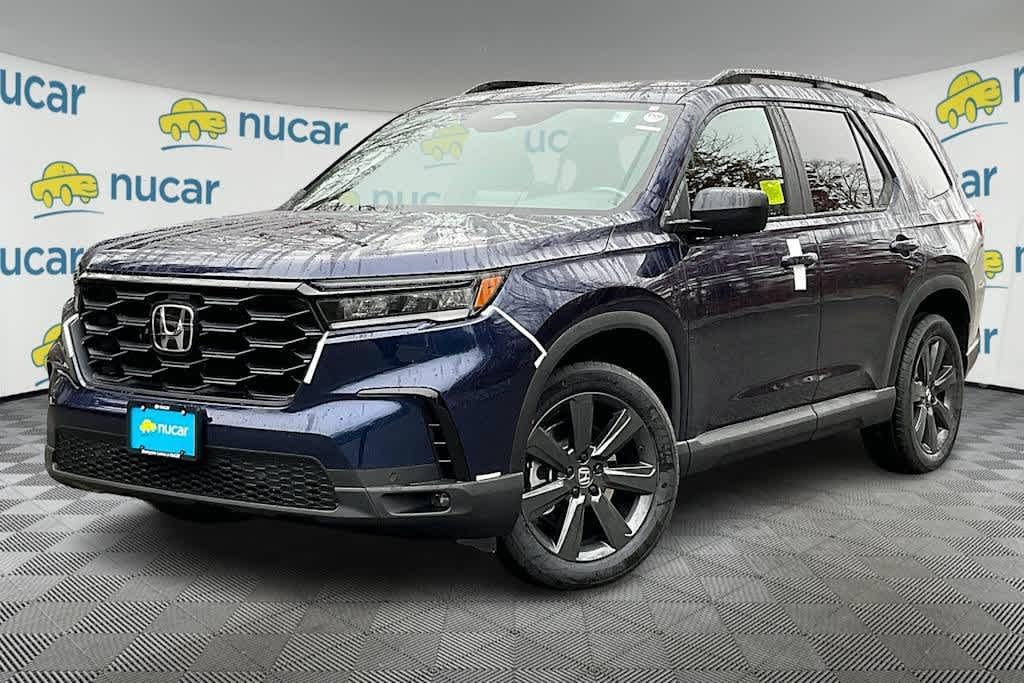 new 2025 Honda Pilot car, priced at $43,695