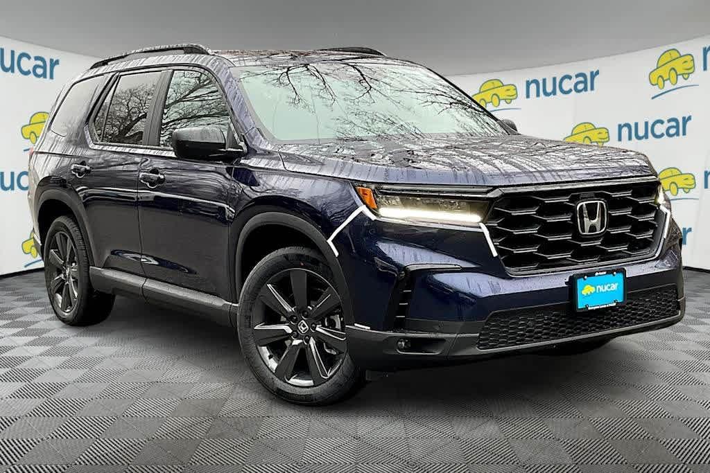 new 2025 Honda Pilot car, priced at $43,695