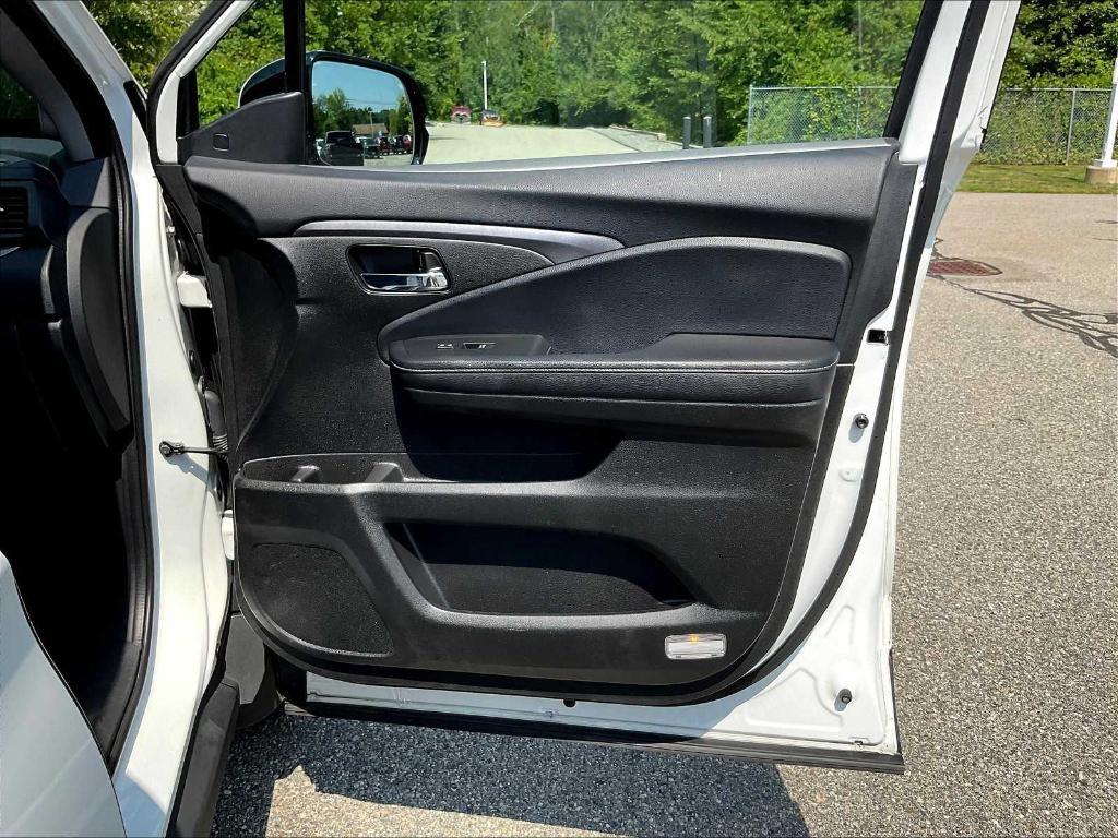 used 2022 Honda Ridgeline car, priced at $33,499
