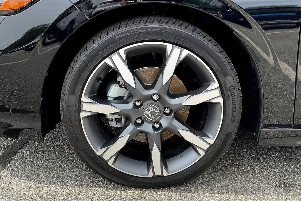 new 2025 Honda Civic Hybrid car, priced at $33,100