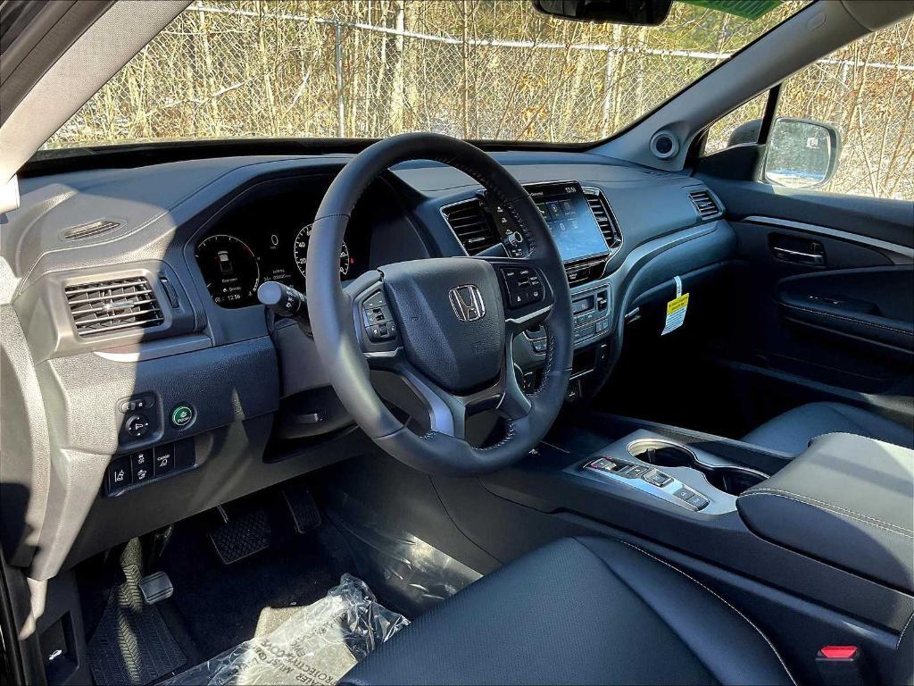 new 2025 Honda Ridgeline car, priced at $44,885