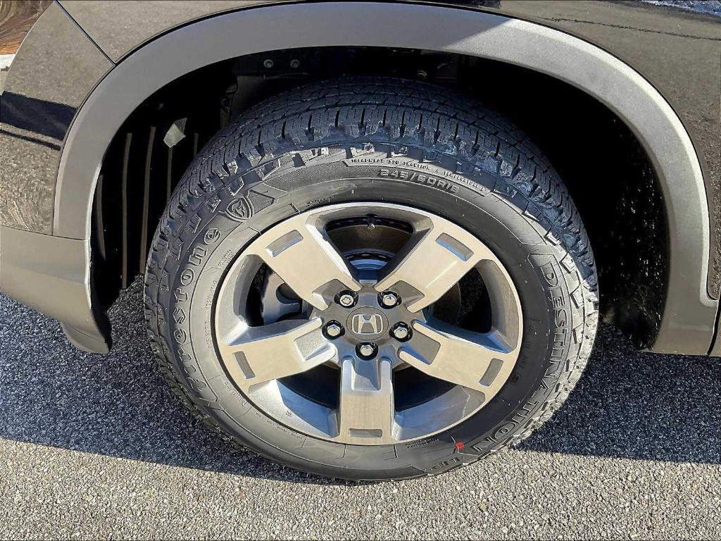new 2025 Honda Ridgeline car, priced at $44,885
