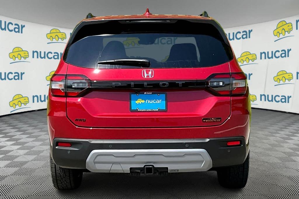 new 2025 Honda Pilot car, priced at $51,250