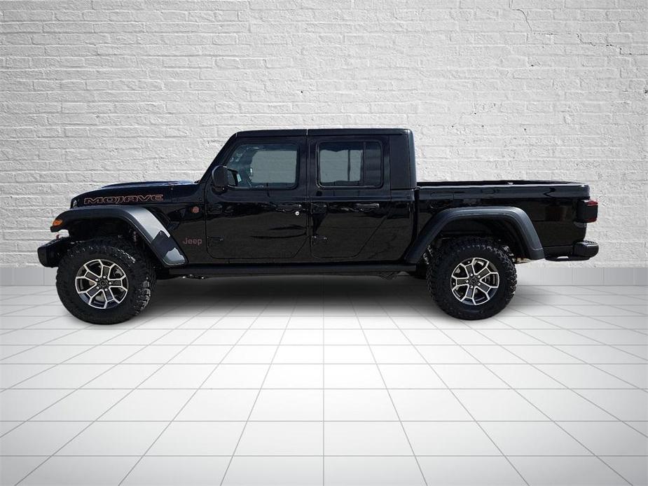 new 2024 Jeep Gladiator car, priced at $57,056