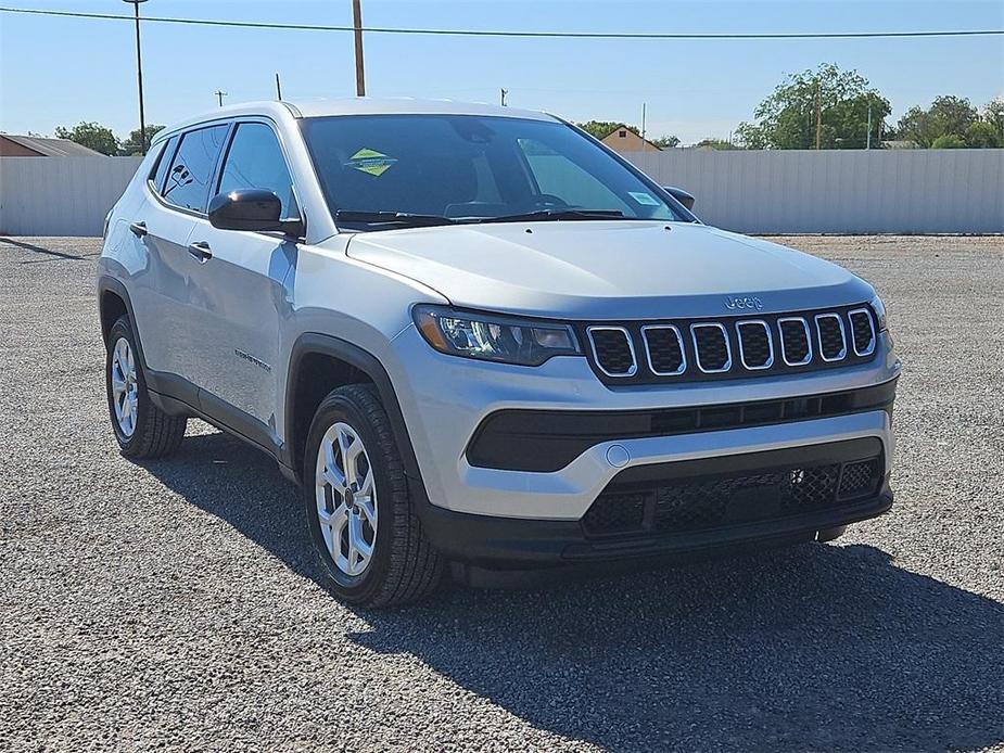 new 2025 Jeep Compass car, priced at $27,080