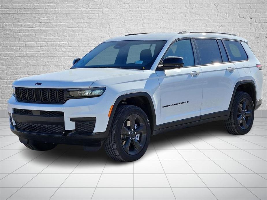 new 2025 Jeep Grand Cherokee L car, priced at $45,714